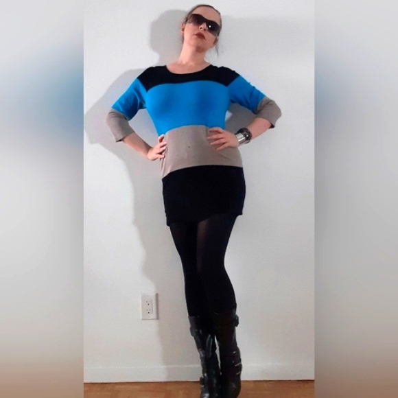 Sweater Dress with Blue, grey, black colour-blocked stripes, fits S-L - Picture 10 of 14